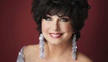 Gálakoncertet ad Komlósi Ildikó