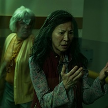 Újra a mozikban a 7 Oscar-díjas film, a Minden, mindenhol, mindenkor