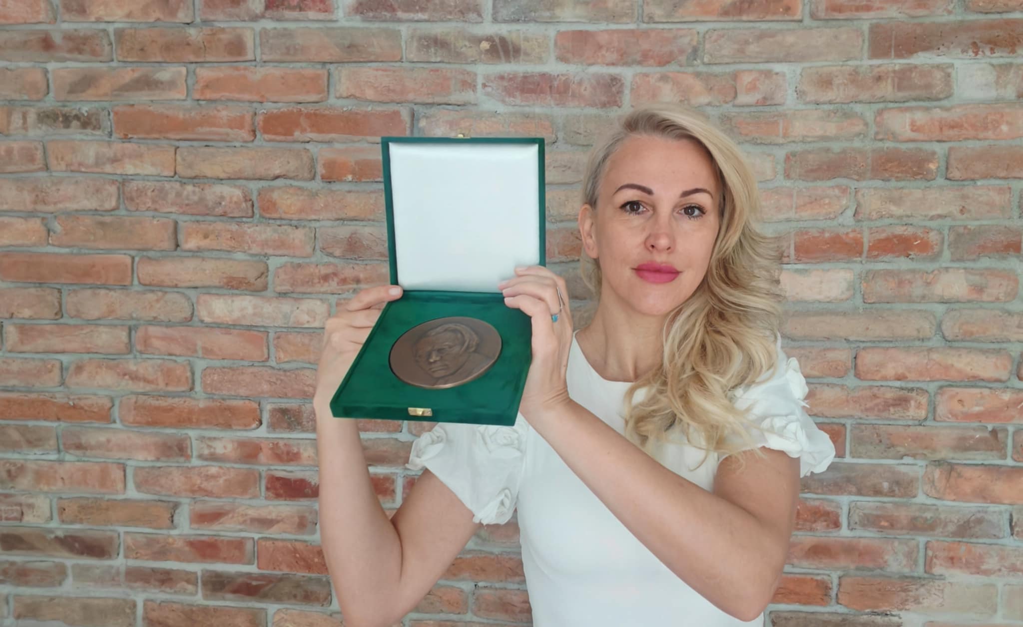 Bánhidi Lilla kapta a Szabó Lőrinc irodalmi díjat