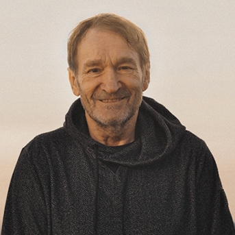 Cserhalmi György újra színpadon