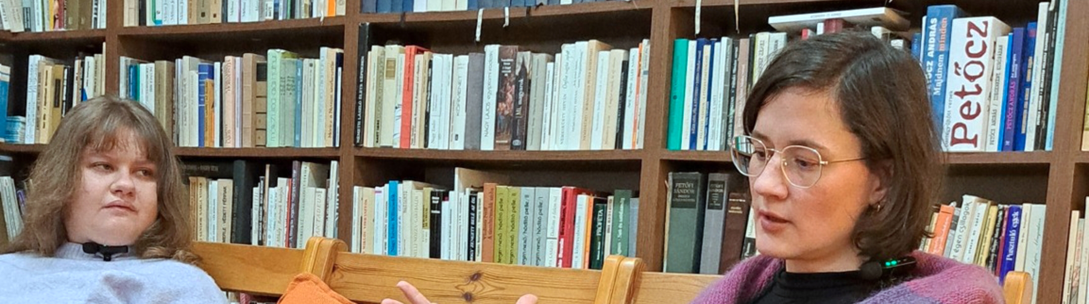 Gazdagon megterített asztal