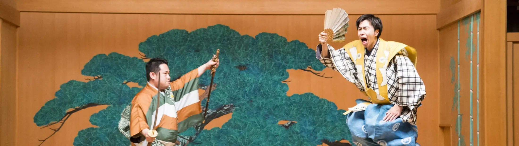 KÖZELEDÉS A JAPÁN SZÍNHÁZ ZÁRT VILÁGÁHOZ - 2.