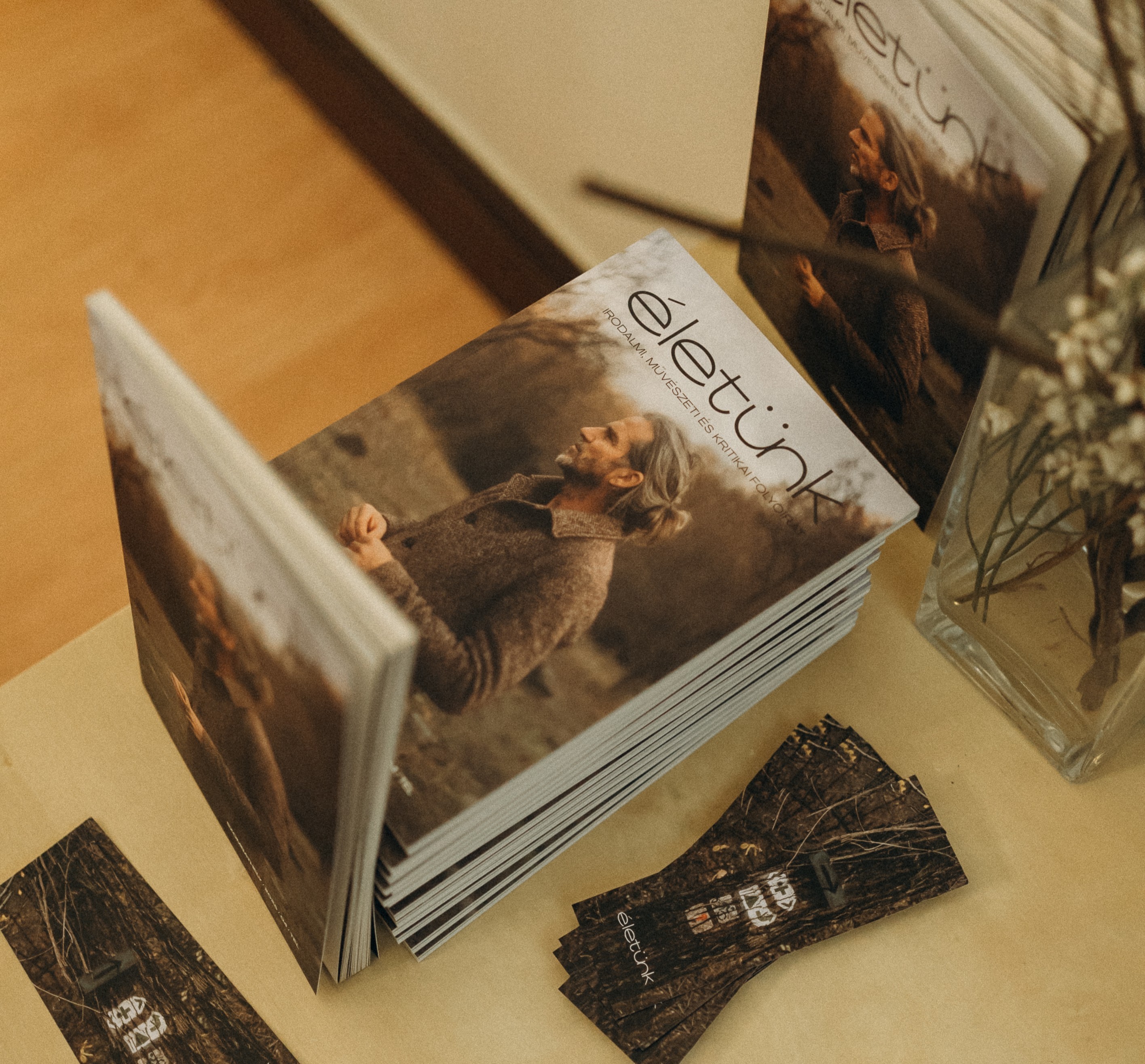 Felszabaduás, fraktálok, ősi otthonézet