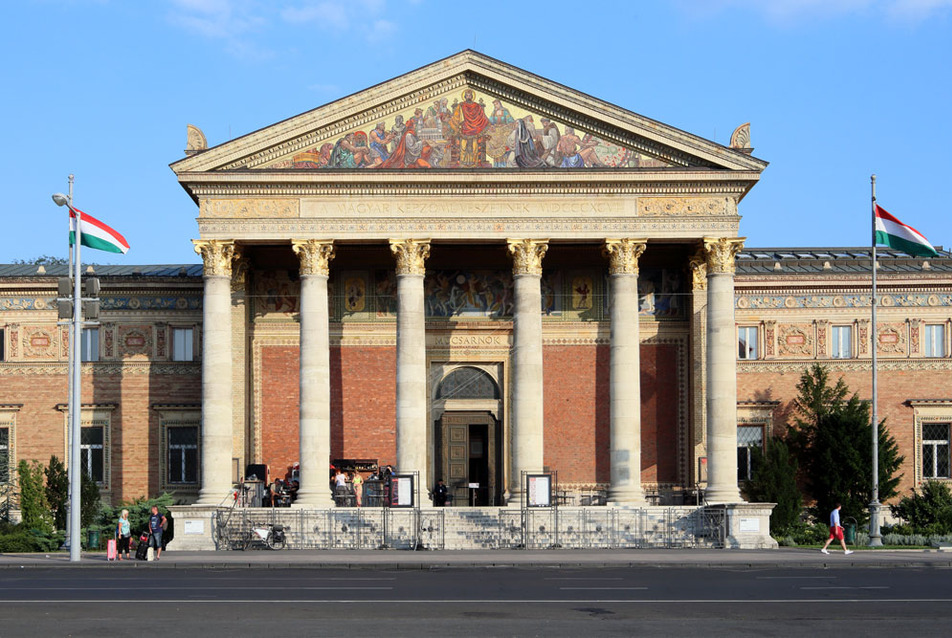 Ingyenes virtuális séták a Műcsarnokban