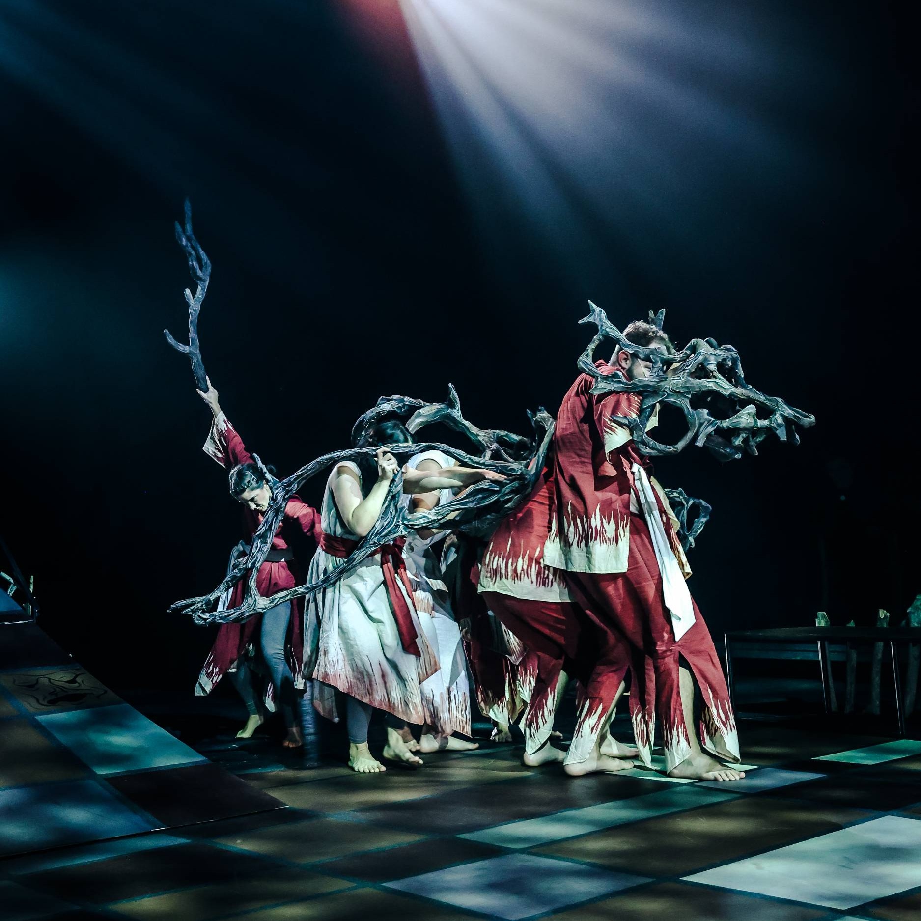 Jelenlétélmény és elidőzés