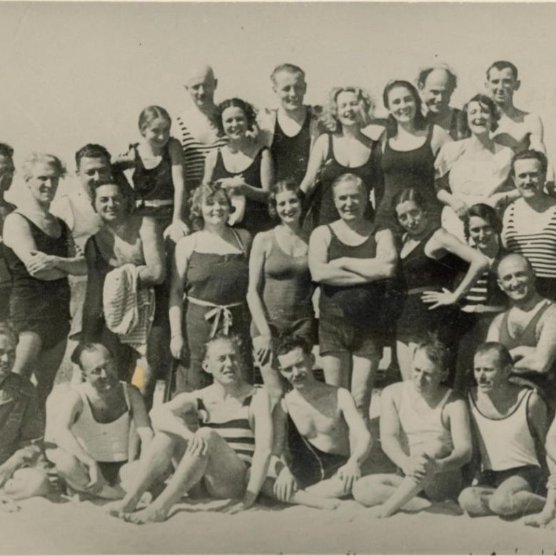 Ki nevezte József Attilát „Kakuk Attilának”?