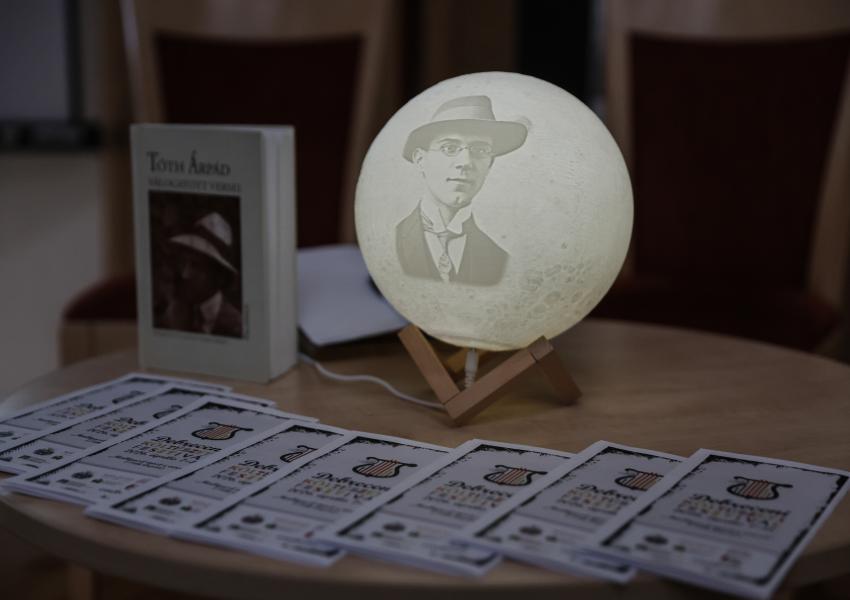 Tóth Árpád az idei Debreceni Költészeti Fesztiválon