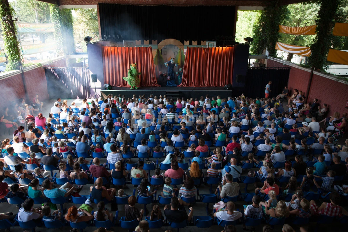 Megújult a Csukás Színház nézőtere