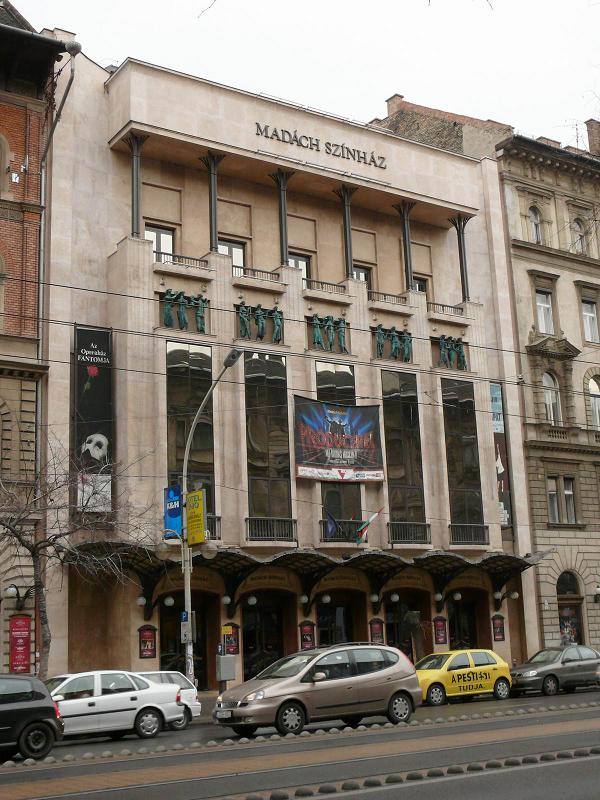 A Jégvarázs 100. előadását ünnepli a Madách Színház
