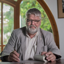 Turi Attila nyílt levélben válaszolt Krasznahorkai Lászlónak