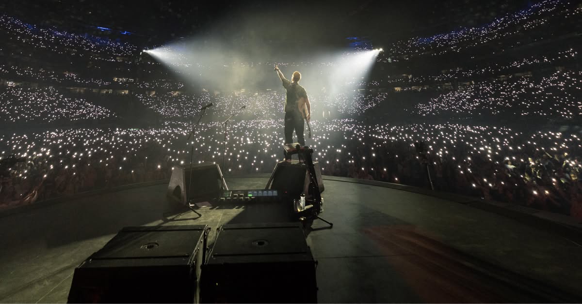 Kiléptek Ed Sheeran előzenekarai a turnéjából