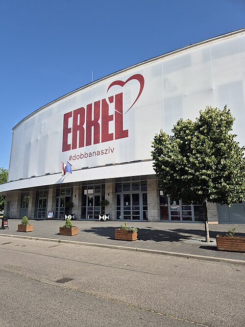 Meghallgatást hirdet az Erkel Színház