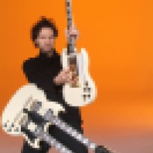 Megrohamozták a magyar érdeklődők Paul Gilbert levelezőrendszerét