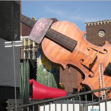Díszlet, Szeged, 2008