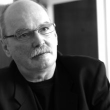 Folyamatosan önarcképet rajzolunk – interjú Cságoly Ferenc építésszel