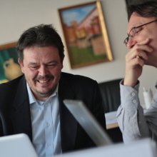 A MaNDA nem egy jó csaj, mégis sokan fogják lájkolni a neten (2. rész)