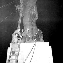 Jugoplasztika '56 -- Jugoszláv kormány szrt. magyar kérdés