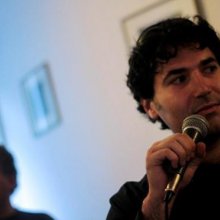 Egyre professzionálisabbá váló forradalmi hangulat