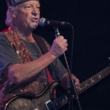 Bluesból jött, bluesszá lett