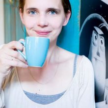 Mindannyian idétlen, pucér emberek vagyunk ruhában