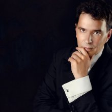 Héja Domonkos a Theater Augsburg főzeneigazgatója