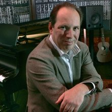 Első turnéján Budapesten is koncertet ad Hans Zimmer