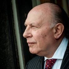 Virrasztás Kertész Imre emlékére a PIMben