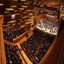 Baráti Kristóffal és Gilbert Vargával koncertezik a Pannon Filharmonikusok Zenekar