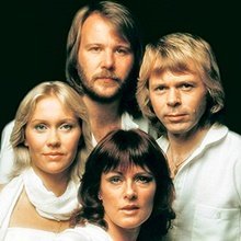 Cher ABBA-dalokból készít lemezt