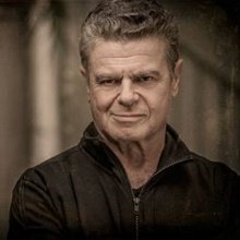 Több mint 200 baranyai zenélhet Gustavo Santaolallával Pécsett