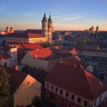 Kétszáz alkotás a Magyar Festészet Napja egri kiállításán