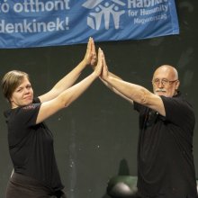 A lényeg: a meghallgatás