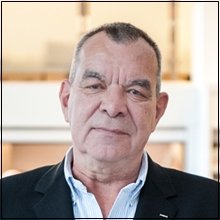 Elhunyt Rajk László