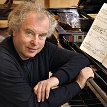 Schiff András az Izraeli Filharmonikus Zenekar első állandó vendégművésze