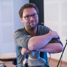Dés András kvartettjével egy erdőben vette fel új lemezét