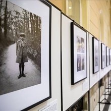 Kertész Imre tanulóéveit bemutató kiállítás nyílt a Szabó Ervin Könyvtárban