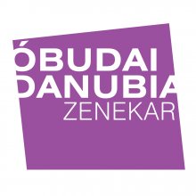 Altatódalokat énekelnek az Óbudai Danubia Zenekar tagjai