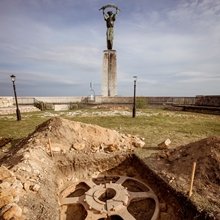 Régészeti leletek kerültek felszínre a Citadella alól