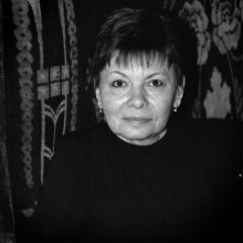 Elhunyt Katona Katalin ötvösművész