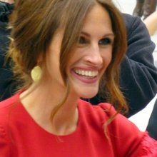 Julia Roberts és Sean Penn a Watergate-botrányról készülő sorozatban