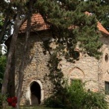 Befejeződött Idrisz baba türbéjének állagmegóvó felújítása Pécsen