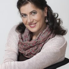 Berg Judittal és a két kis dínóval kampányol az UNICEF Magyarország