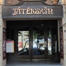 Május 22-én nyit, majd szabadtéri sorozattal várja a nézőket a Játékszín