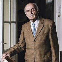 Elhunyt Galgóczy Árpád költő, műfordító