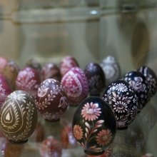 Tojásdíszítő bemutatókkal, gyermekprogramokkal készül húsvétra zengővárkonyi Míves Tojás Múzeum