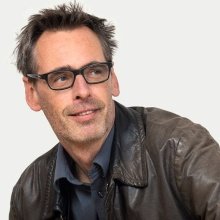 Szólókoncertet és mesterkurzust ad Uli Fussenegger, a kortárszene sztárja