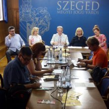 Nyári Színházi Esték és a Muzsikáló Udvar programsorozat Szegeden