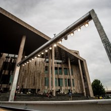 Külső helyszíneken nyílnak kiállítások a Kiterjesztett jelen című tárlathoz kapcsolódva