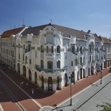 Stefanovits Péter képzőművész alkotásaiból nyílik kiállítás Szegeden