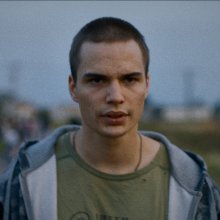 Vilmányi Benett a Larry teaser előzetesében